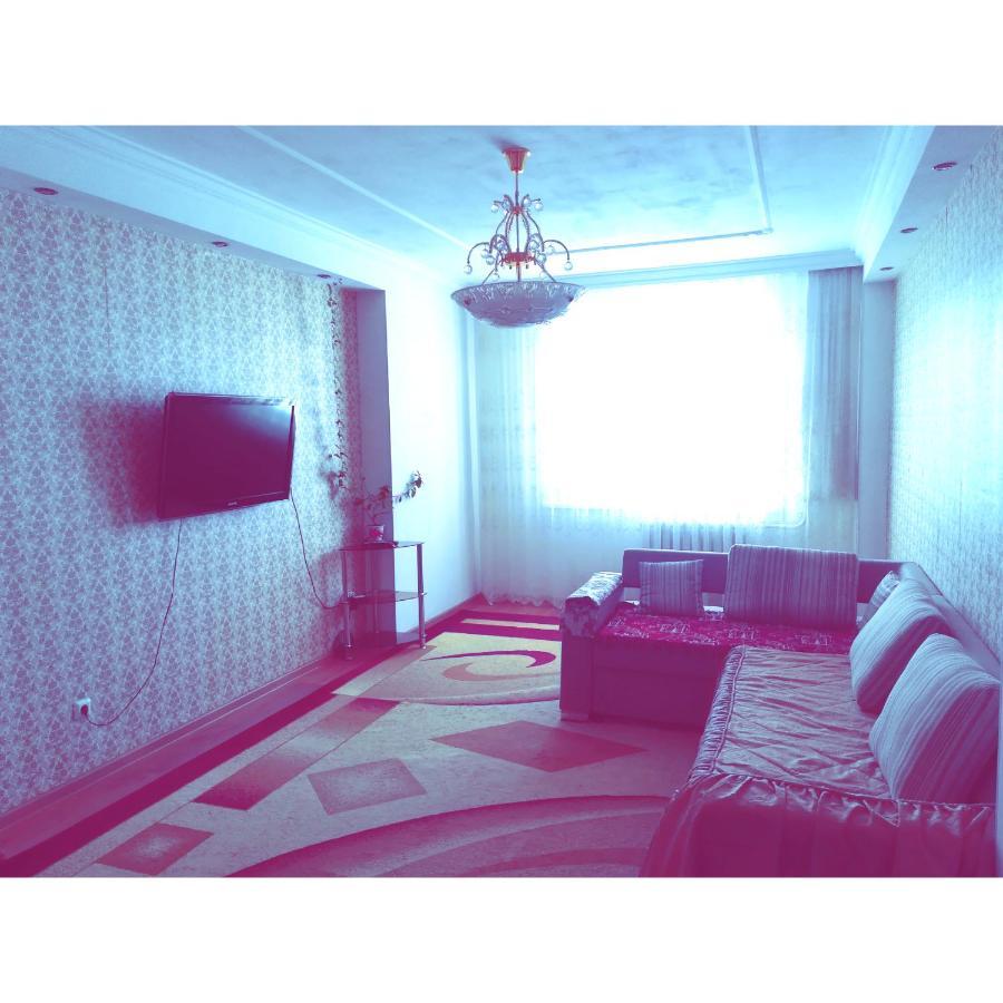 Apartment In Heart Of Astana エクステリア 写真