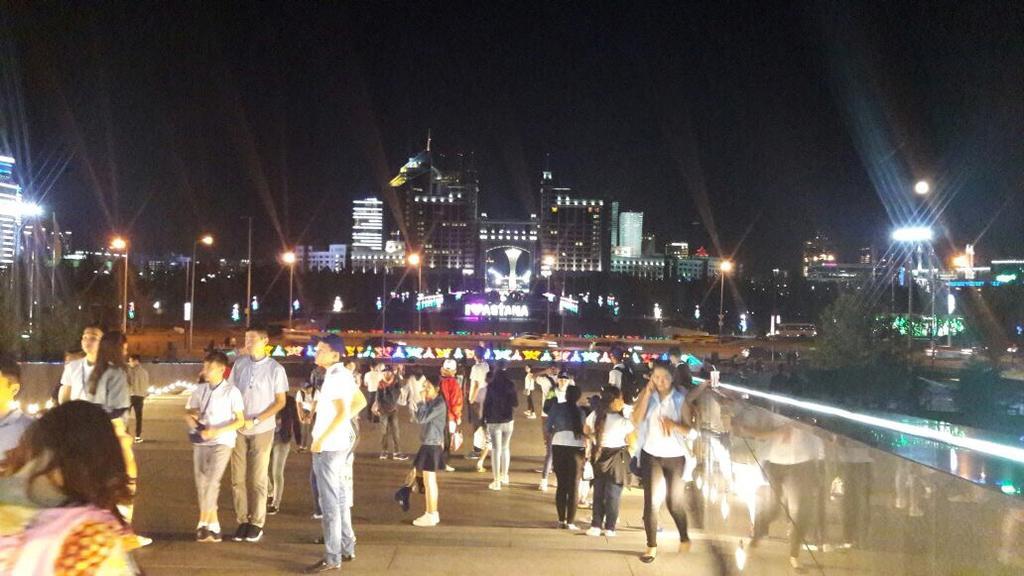 Apartment In Heart Of Astana エクステリア 写真